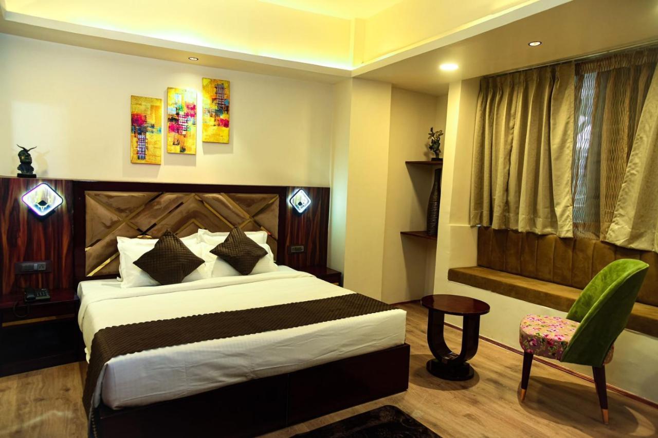 Cloud Social Hotell Shillong Exteriör bild